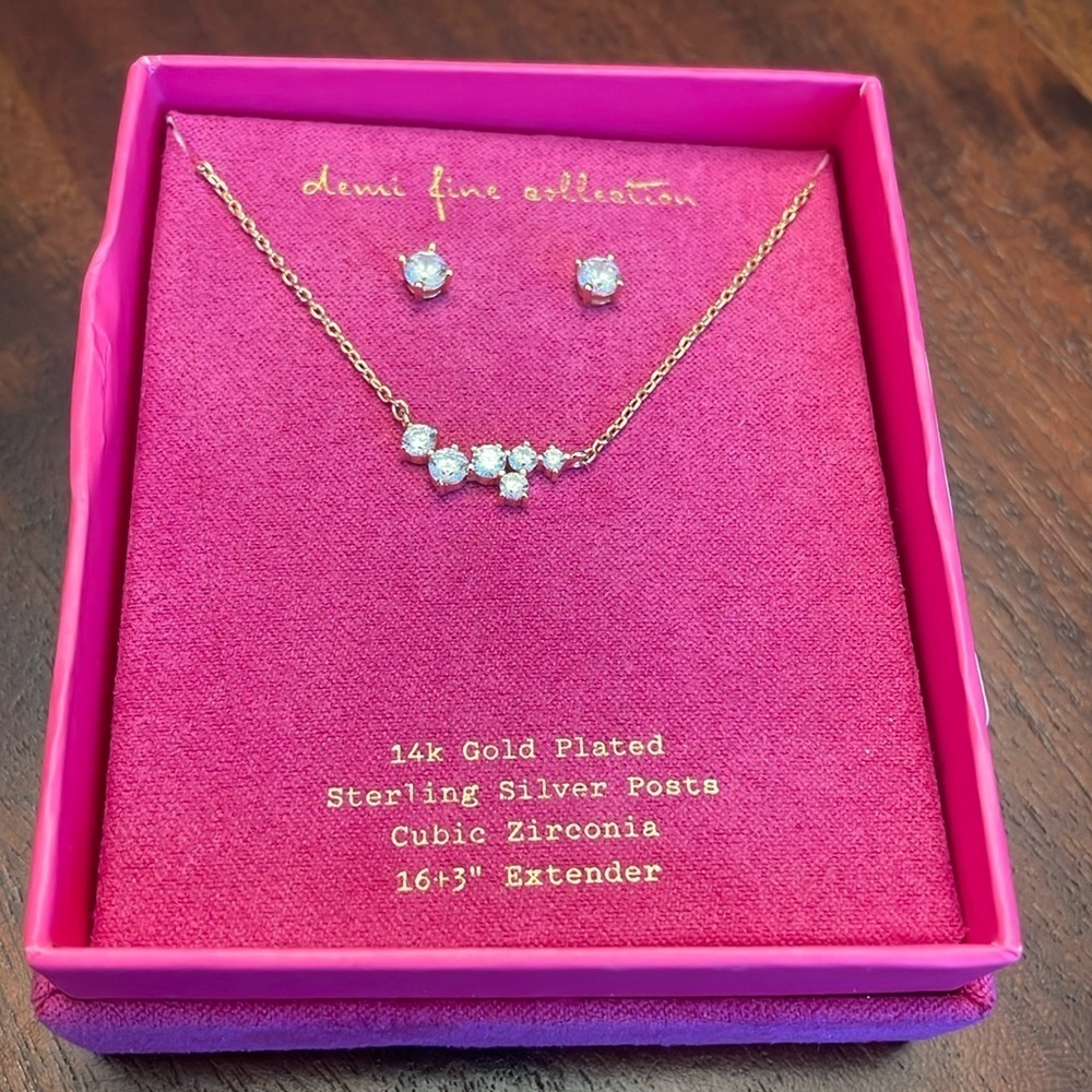 A new day Gold and CZ stone necklace and earrings coordinated jewelry set new